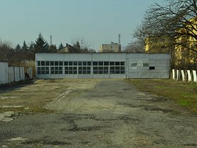 Închiriere spaţiu industrial