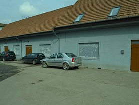 Închiriere spaţiu industrial