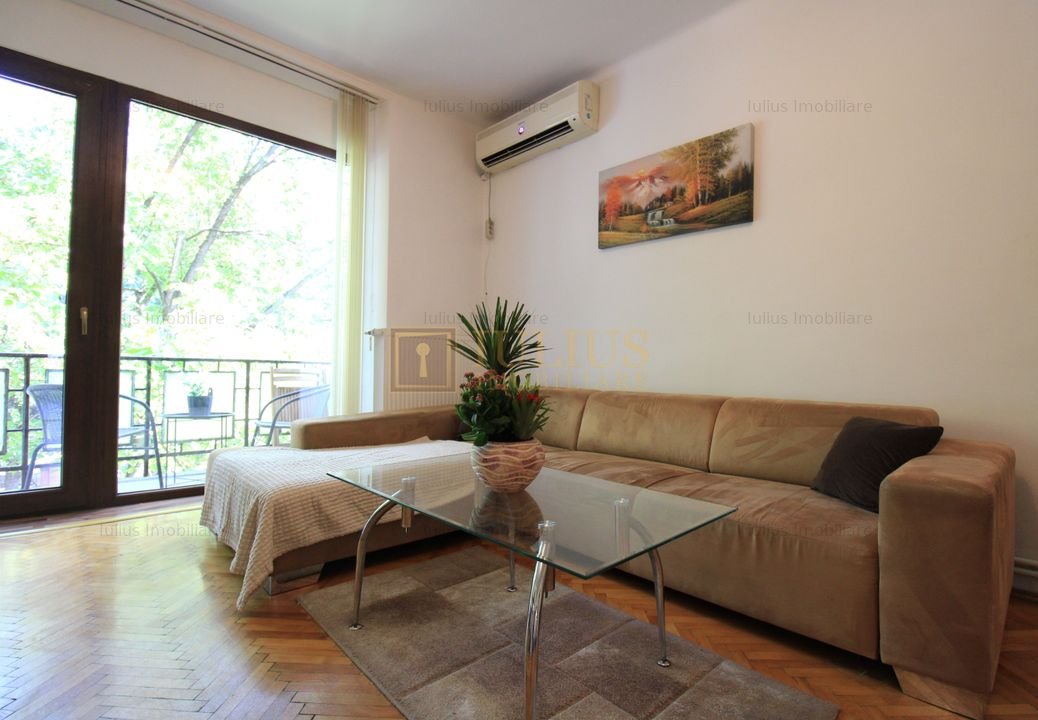 Central; Bdl Mihai Viteazu, 3 camere, centrala proprie