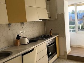 Apartament de închiriat 3 camere, în Bucuresti, zona Unirii