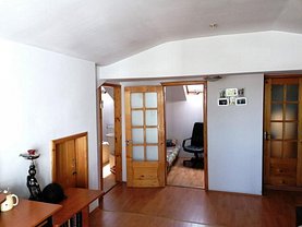Casa de vânzare 10 camere, în Bucureşti, zona Tineretului