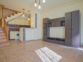 Apartament de vânzare 5 camere, în Braşov, zona Centrul Istoric