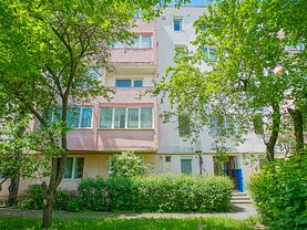 Apartament de vânzare 3 camere, în Braşov, zona Craiter