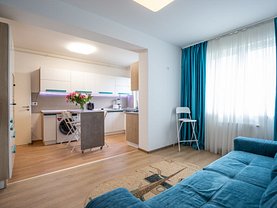 Apartament de vânzare 2 camere, în Braşov, zona Tractorul