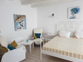 Casa de închiriat 2 camere, în Braşov, zona Schei