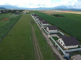 Teren constructii de vânzare, în Cristian