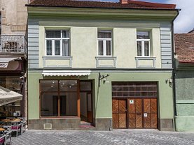 Închiriere spaţiu comercial
