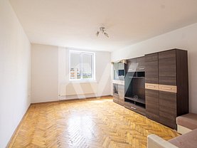 Apartament de vânzare 2 camere, în Braşov, zona Triaj