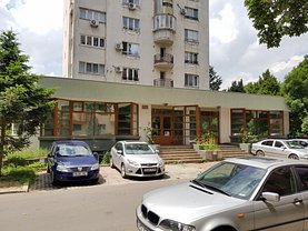 Vânzare spaţiu comercial