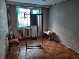 Apartament de vânzare 3 camere în Piatra-Neamt, Darmanesti