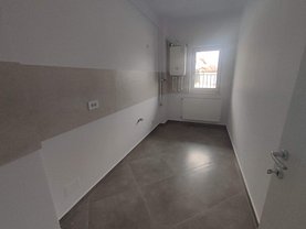 Apartament de vânzare 2 camere, în Iaşi, zona Popas Păcurari