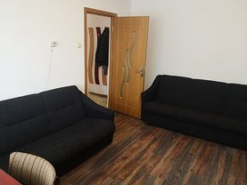 Apartament de închiriat 3 camere, în Iaşi, zona Tătăraşi
