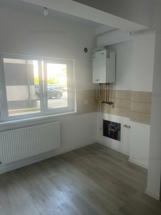 Apartament de vanzare, 3 camere, open-space, 63 mp, Pensiunea Crystal, Cod155725