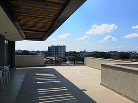 Penthouse de vânzare 3 camere, în Bucureşti, zona Unirii
