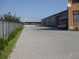 Vânzare spaţiu industrial
