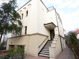 Casa de închiriat 10 camere, în Bucuresti, zona Casin