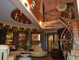 Casa de vânzare 9 camere, în Bucuresti, zona Baba Novac