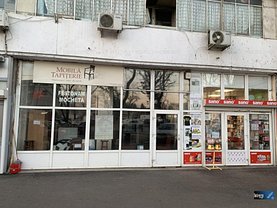 Vânzare spaţiu comercial