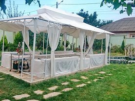 Casa de vânzare 6 camere, în Tuzla