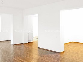 Casa de vânzare sau de închiriat 7 camere, în Galaţi, zona Port