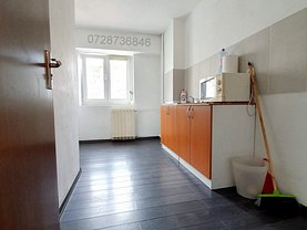 Apartament de vânzare 3 camere, în Bucuresti, zona P-ta Unirii