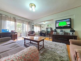 Apartament de vânzare 4 camere, în Bucureşti, zona Unirii