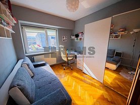 Apartament de vânzare 3 camere, în Cluj-Napoca, zona Între Lacuri