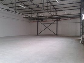 Închiriere spaţiu industrial