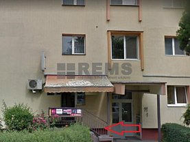 Vânzare spaţiu comercial