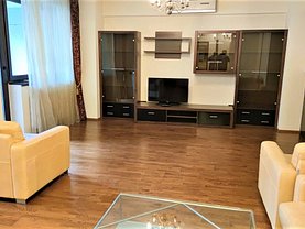 Apartament de inchiriat 3 camere, în Bucuresti, zona Dacia