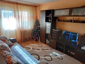 Apartament de vânzare 2 camere, în Braşov, zona Tractorul