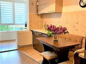 Apartament de vânzare 3 camere, în Braşov, zona Griviţei