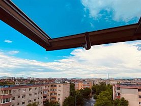 Apartament de vânzare 3 camere, în Braşov, zona Tractorul