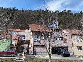 Apartament de vânzare 4 camere, în Braşov, zona Schei