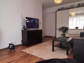 Apartament de vânzare 2 camere, în Brasov, zona Tractorul
