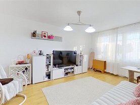 Apartament de vânzare 3 camere, în Braşov, zona Craiter