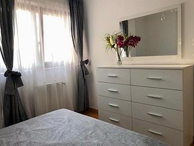 Apartament de închiriat 3 camere, în Braşov, zona Astra
