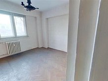 Apartament de vânzare 3 camere în Galati, Central