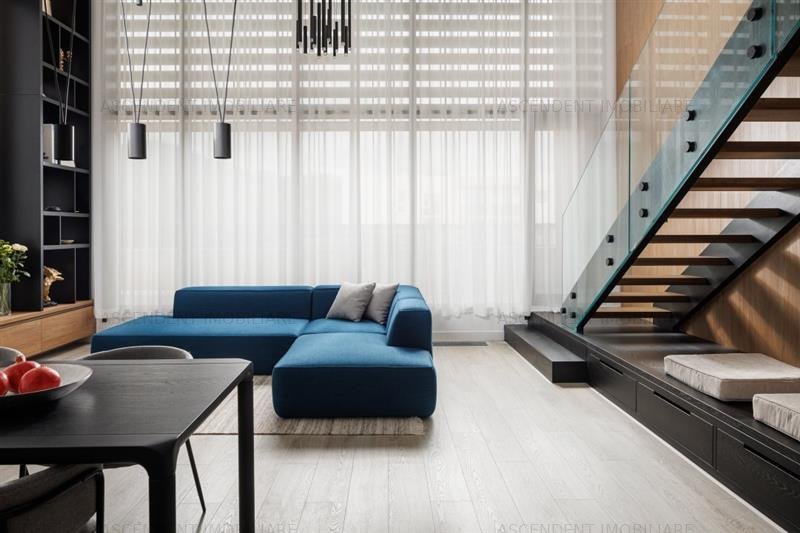 Tur LIVE! Eleganta si confort: penthouse pe doua niveluri