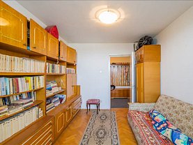 Apartament de vânzare 3 camere în Brasov, Calea Bucuresti