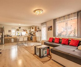 Casa de vânzare 5 camere, în Braşov, zona Exterior Est