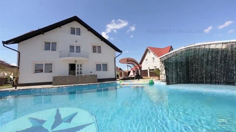 Film! Resedinta cu personalitate, piscina exterioara, comod amplasament