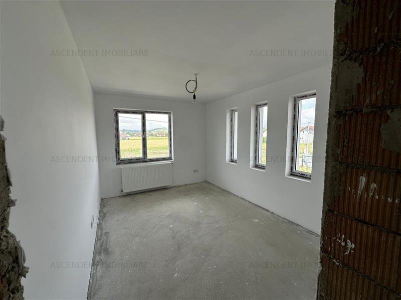 Panorama superba, regim duplex, zona linistita in Sangeorgiu de Mures