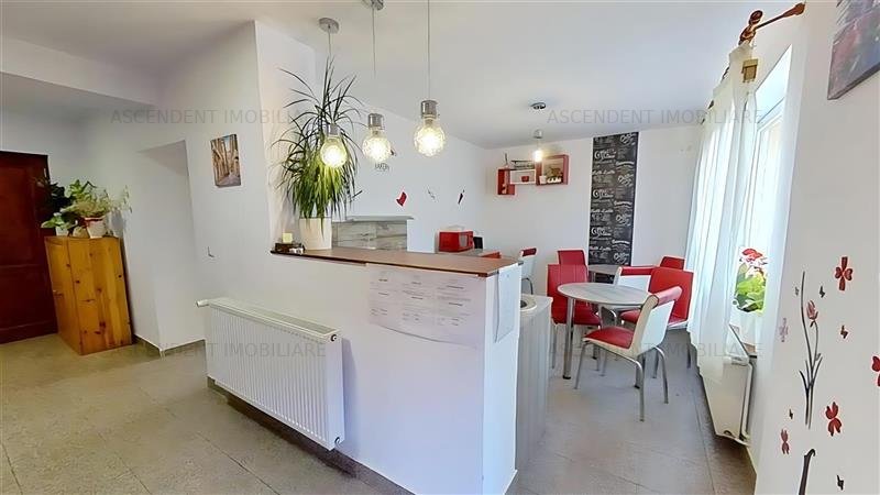 Tur 3D! Vila individuala renovata, 5 camere, potrivit familial/investitional, Un