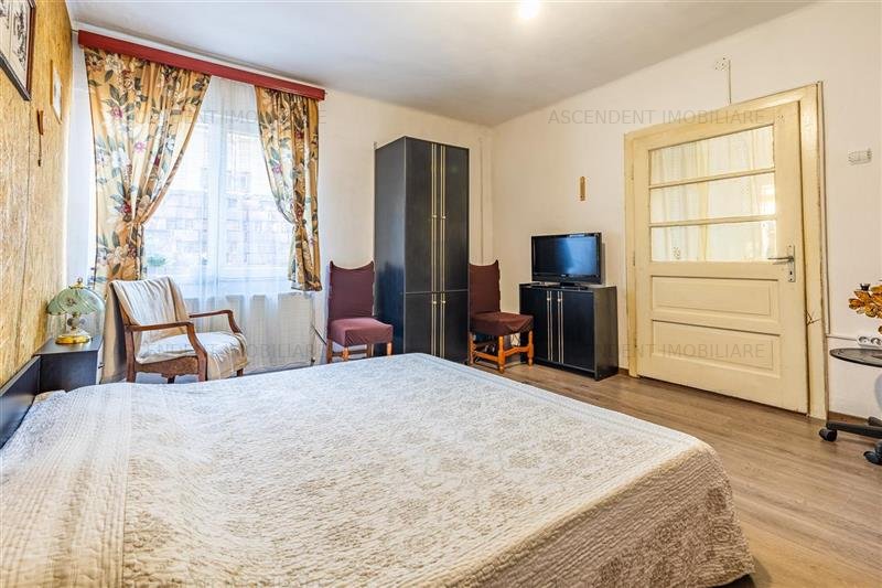 Resedinta cu caracter traditional, Moieciu de Jos, Bran, Brasov