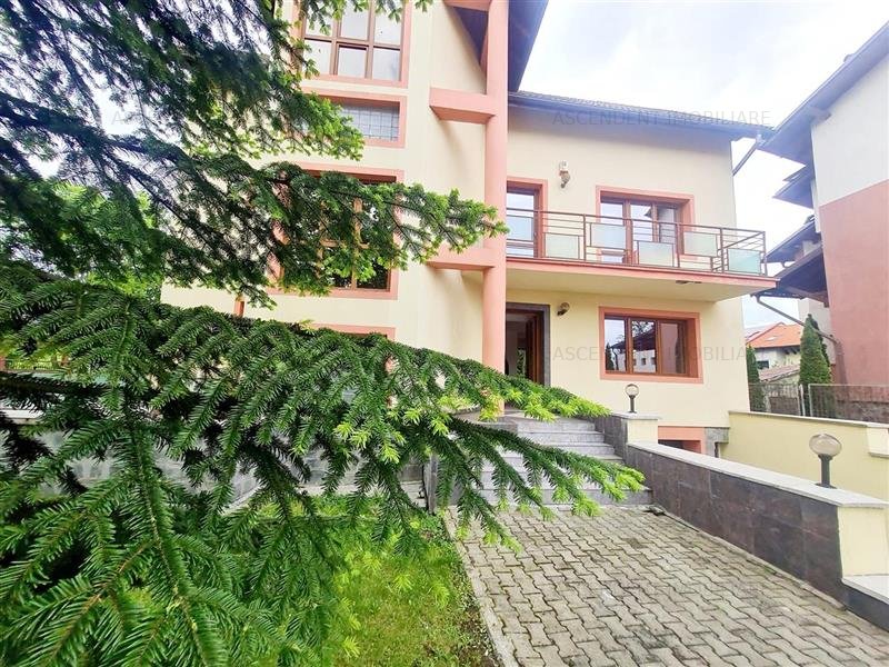 Vila Impetuoasa - Spatiu versatil pentru locuinta sau afacere Premium