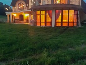 Vânzare hotel/pensiune în Brasov, Central