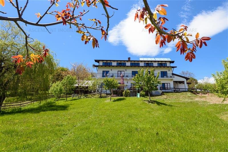 Pensiune cu priveliste fabuloasa, zona boema, Bran, Brasov