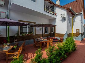 Vânzare hotel/pensiune în Brasov, Central