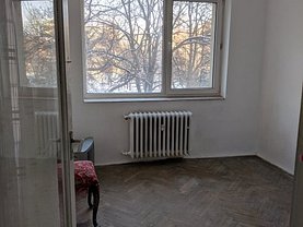 Apartament de închiriat 3 camere, în Bucuresti, zona Stefan cel Mare